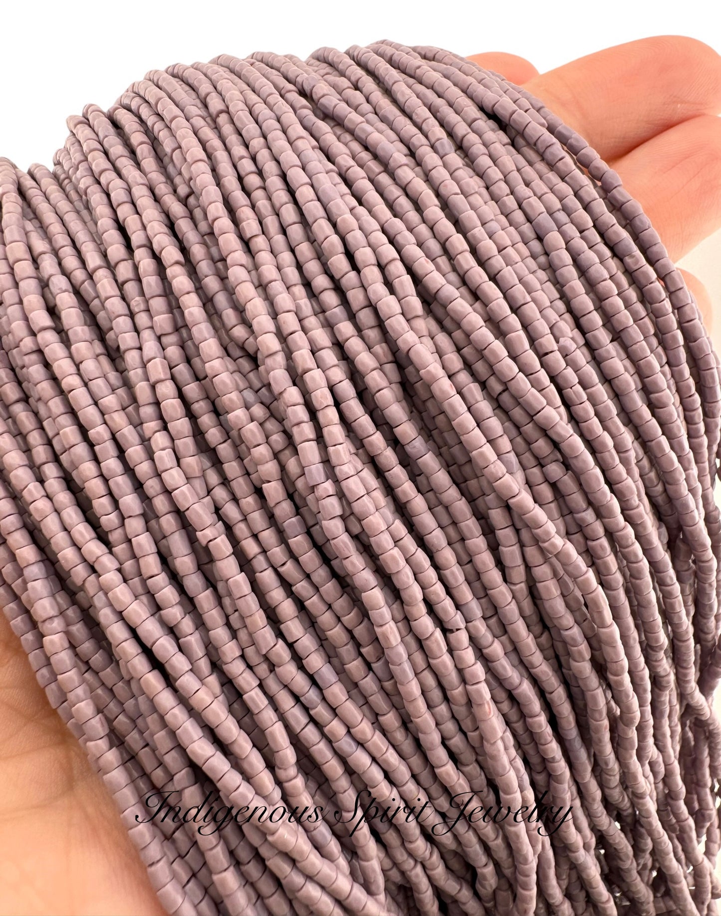 Lavender 3-cut Preciosa Czech Seed Beads (9/0)