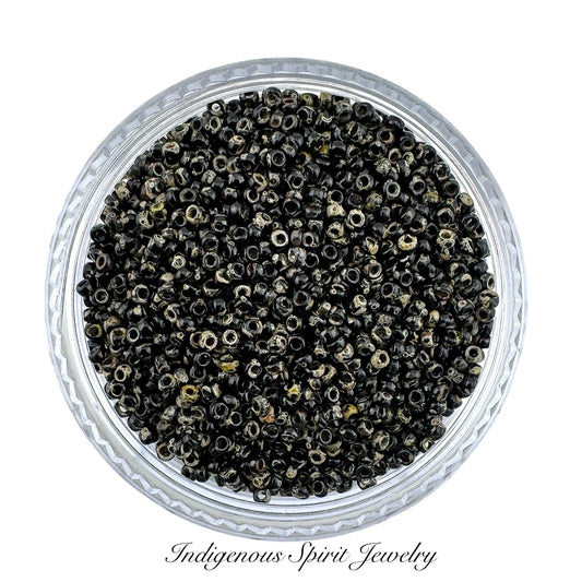 15/0 Smoky Black Matte Picasso - Miyuki Delica 8.2G!!!!!!!!