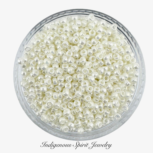 Pearl Ceylon 11/0 - Miyuki Round