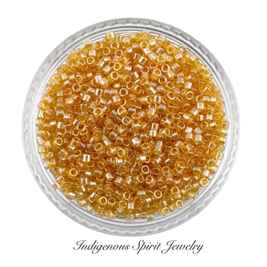 11/0 Transparent Light Topaz Luster (DB099) - Miyuki Delica 7.2G!!!