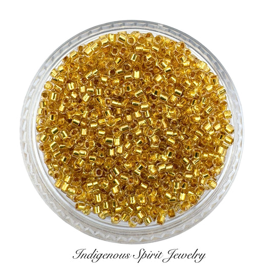 11/0 Lined Gold 24k (DB033) - Miyuki Delica 7.2G!!!