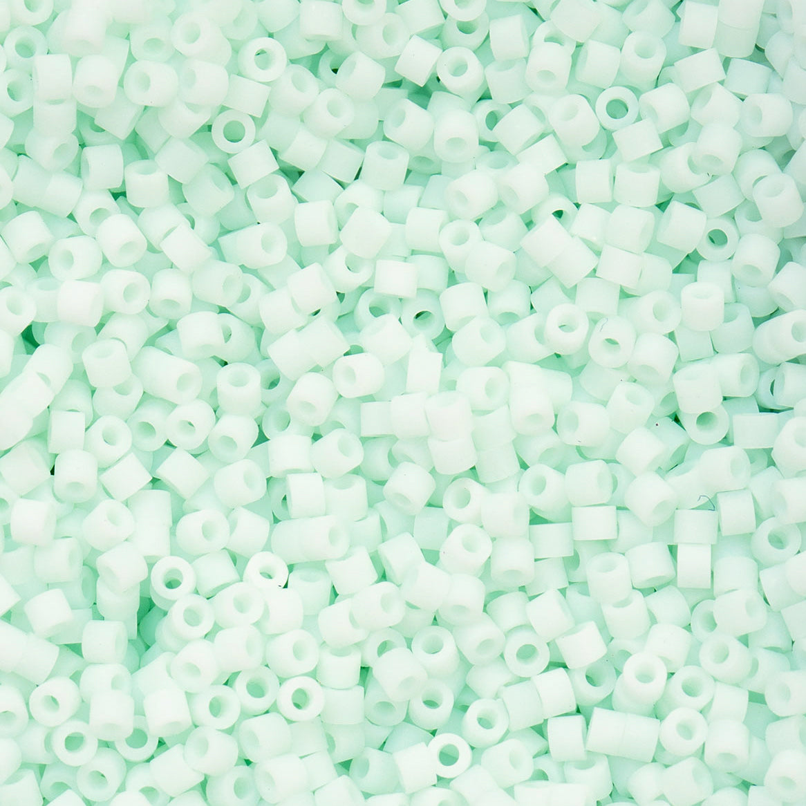 Matte Macaron Pale Seafoam Cylin Beads - 25g Bag