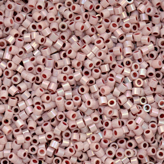 Light lilac AB Cylin Beads - 25g Bag