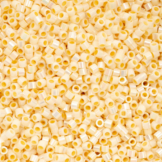 Cream AB Cylin Beads - 25g Bag