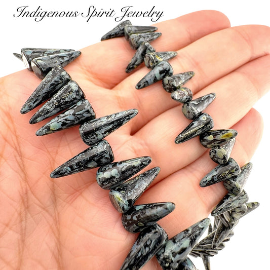 Opaque Black/Travertine Preciosa Spike Beads