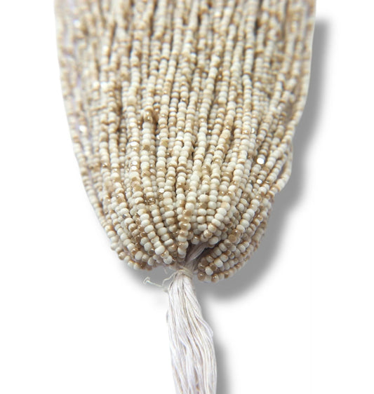 Patina Chalk White Golden Honey 2-Cut, Charlotte Cut Beads