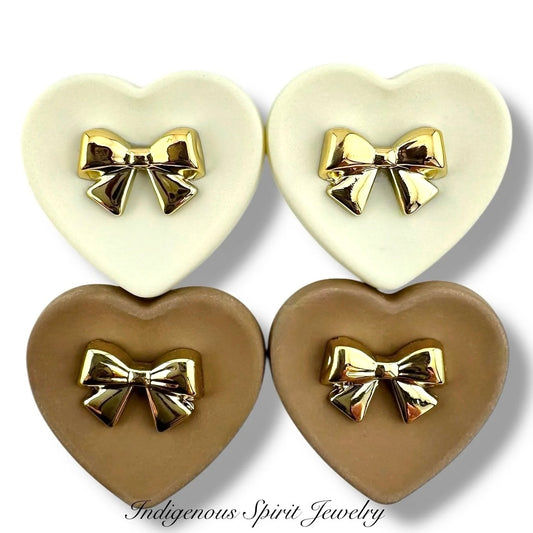 Matte, Raised Bow Heart Shaped Cabochons