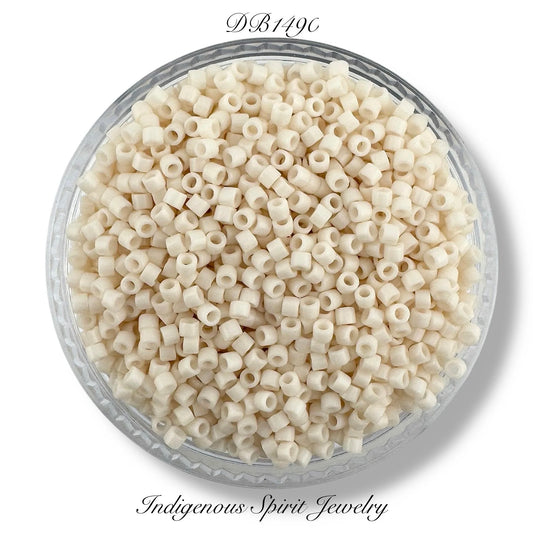 Opaque Bisque White (DB1490)