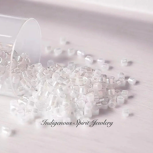 Opaque White Luster (DB201)