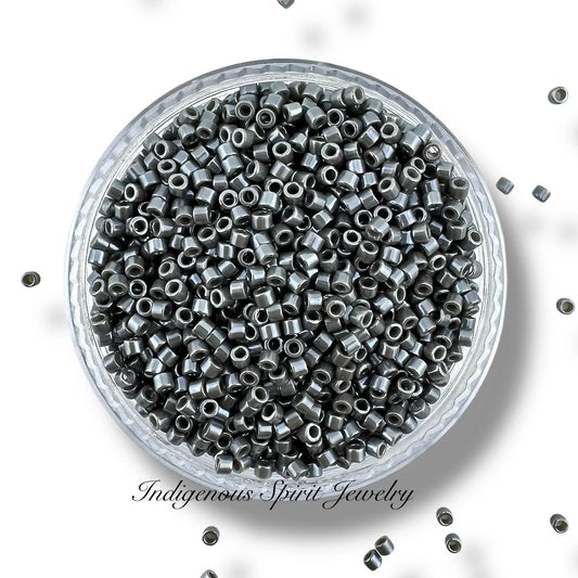 Opaque Smoke Luster (DB268)