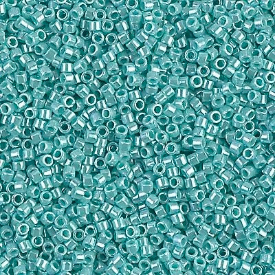 Opaque Sea Opal Luster (DB 1567)