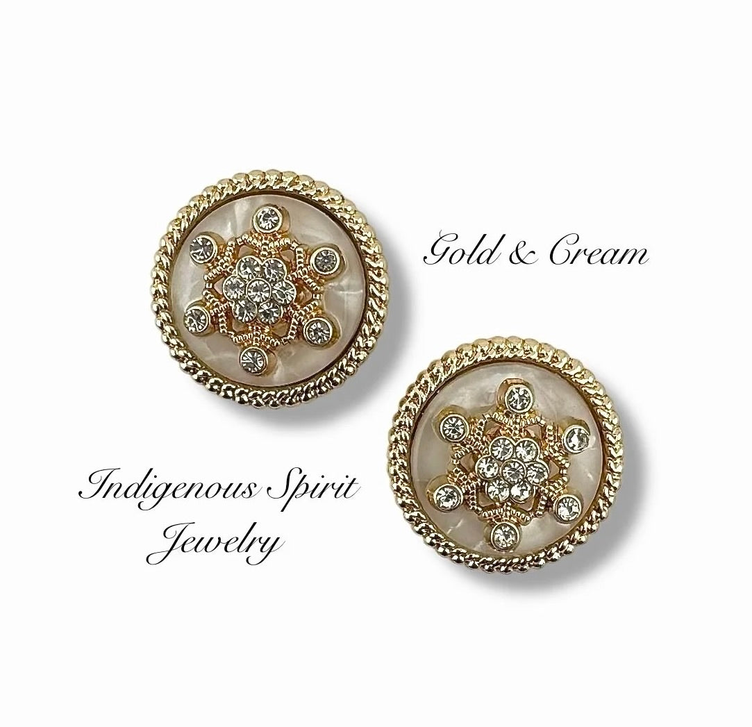 Repurposed Button Snowflake Cabochons