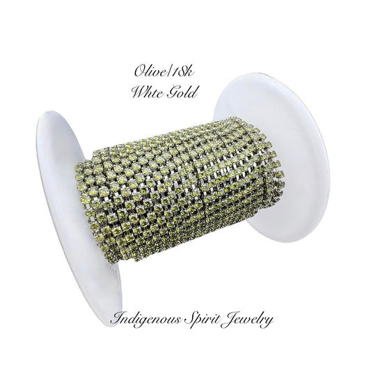 Olive/18k White Gold SS6 Circle Style Cubic Zirconia Banding