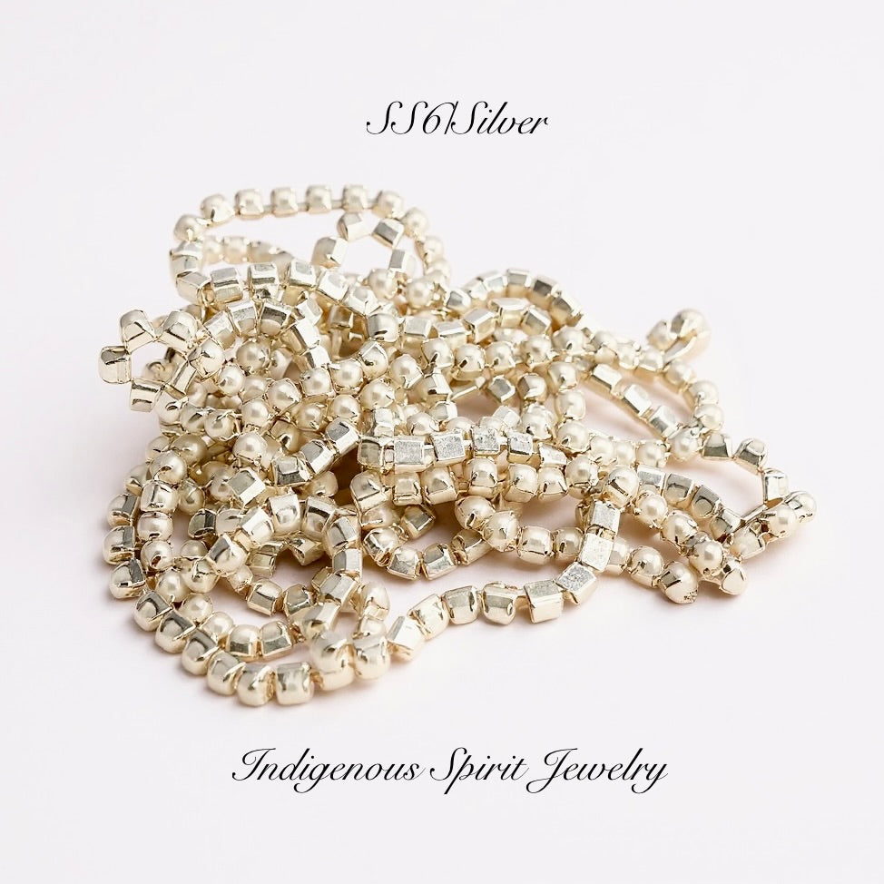 Imitation Pearl Cup Chain